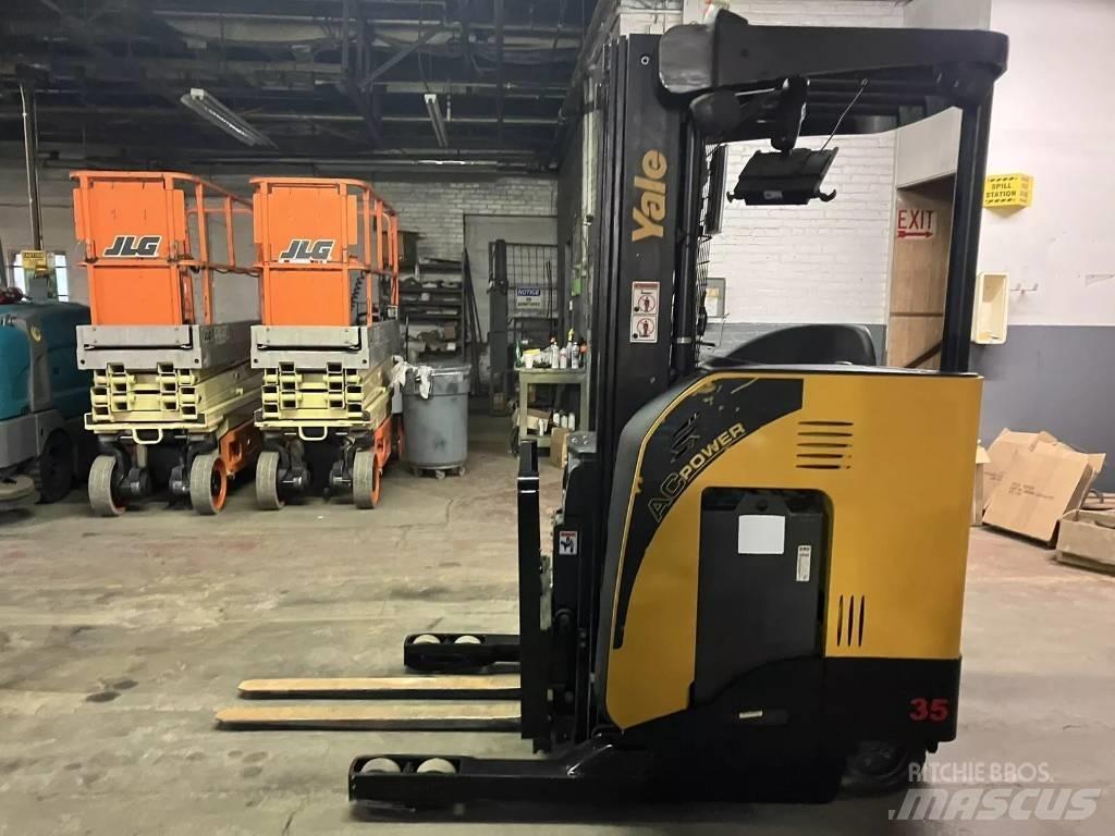 Yale NR035 Stivuitor cu catarg retractabil