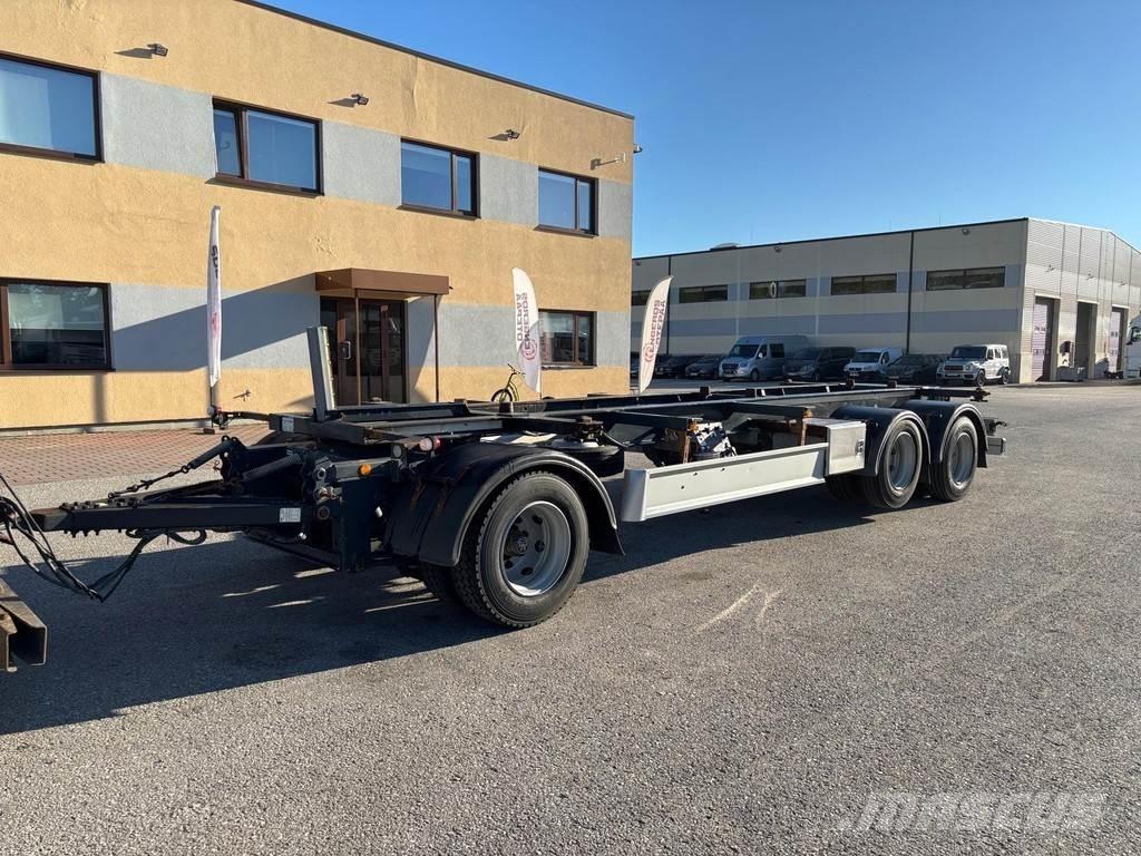 Fliegl 3-AXLE BDF Remorci cadru de containere