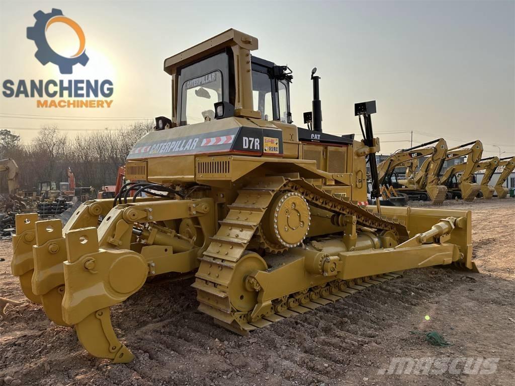 CAT D 7 R Buldozere pe senile