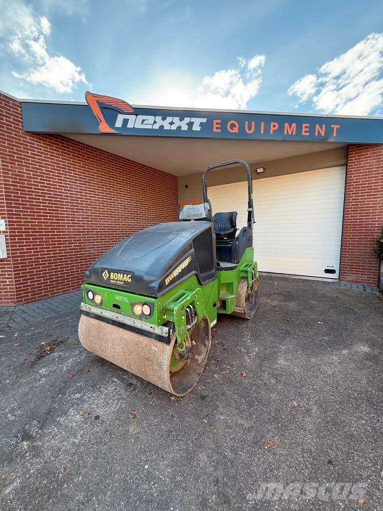 Bomag 120 AD-5 Cilindri compactori dubli