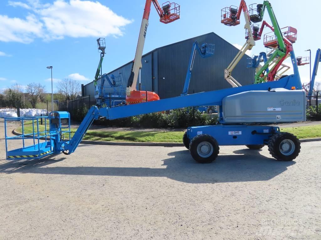 Genie S 45 Nacele cu brat articulat