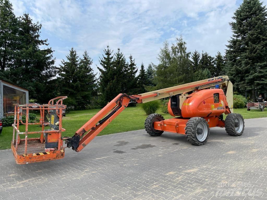 JLG 600 AJ Nacele cu brat articulat