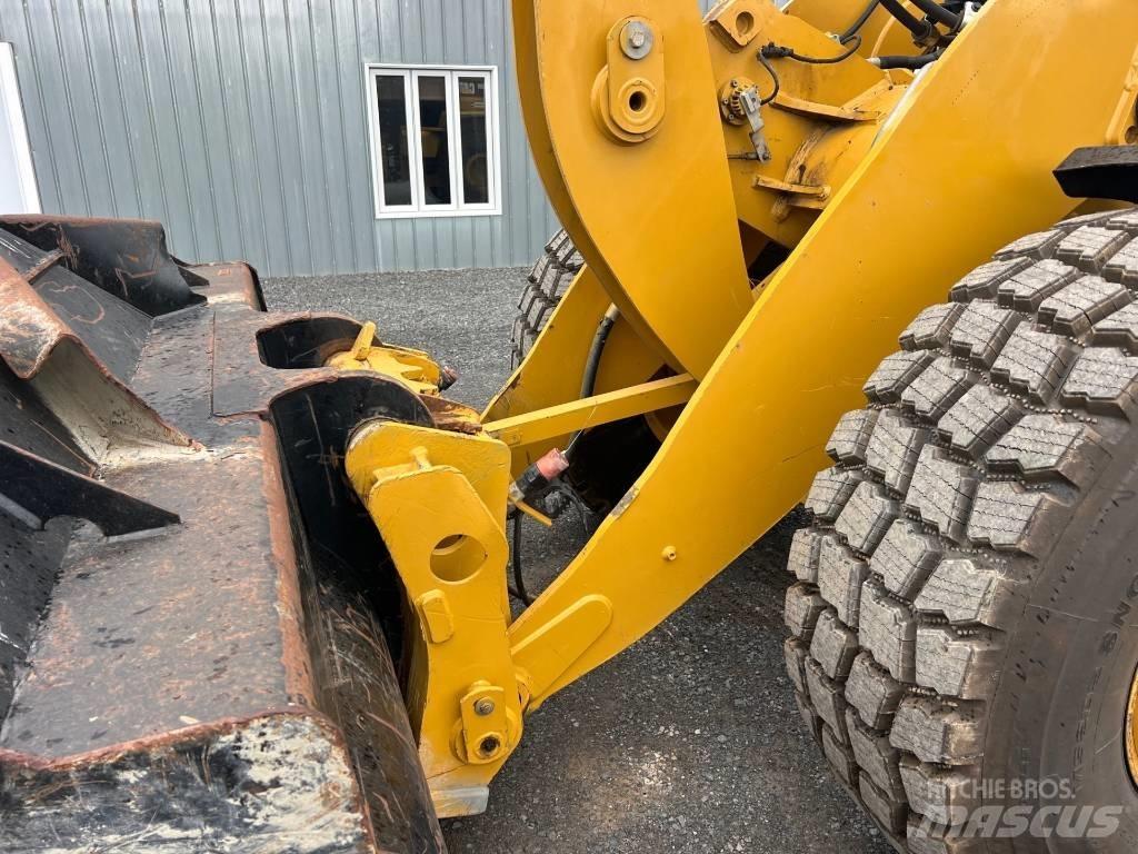 CAT 926 M Incarcator pe pneuri