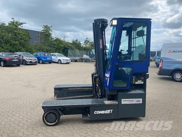Combilift C4500E Stivuitoare cu patru brate