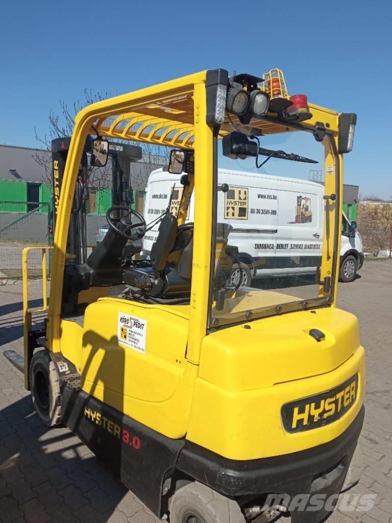 Hyster J 3.0 XN Stivuitor electric