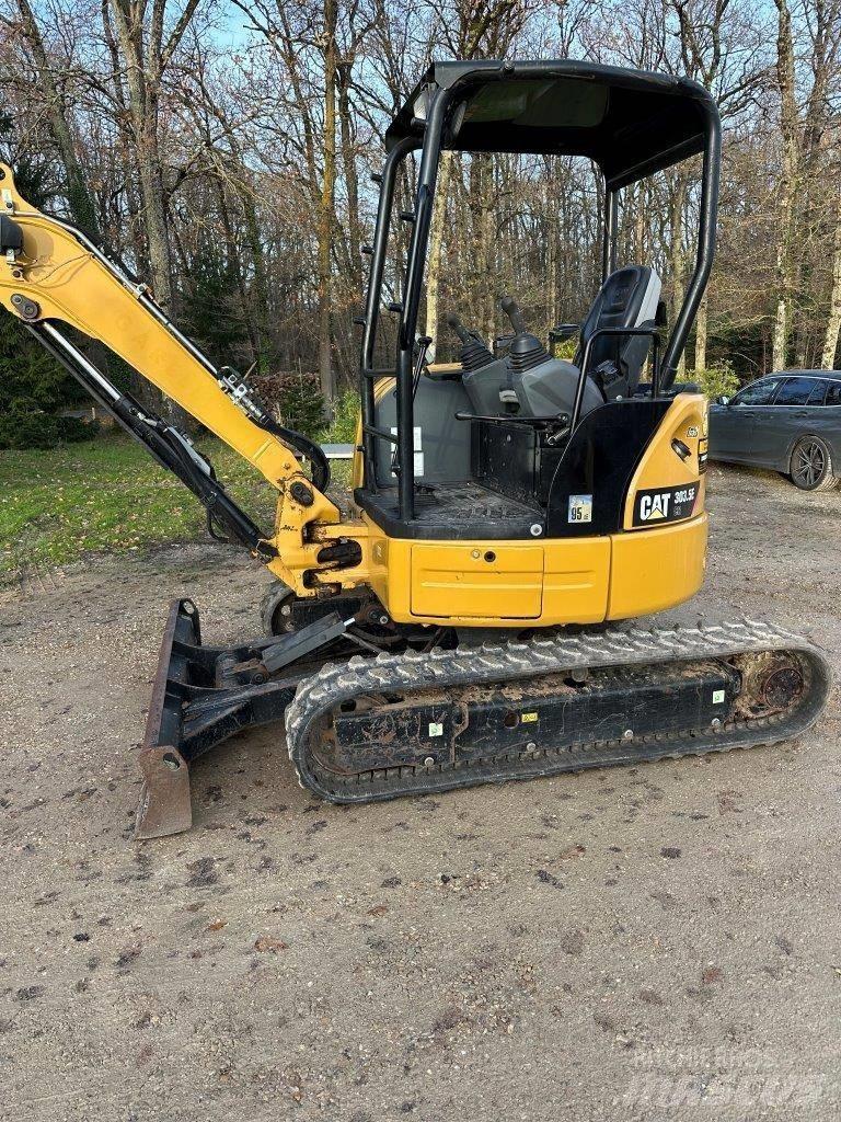 CAT 303.5 E CR Mini excavatoare < 7t