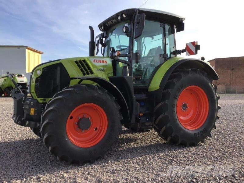 CLAAS ARION 530 Tractoare