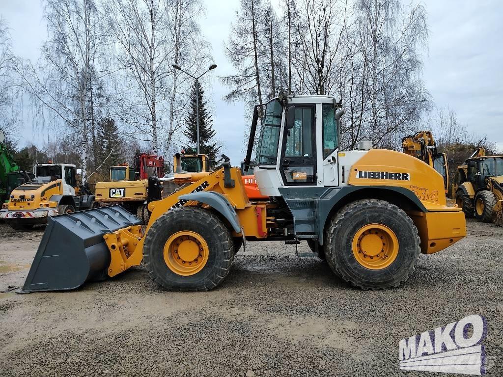 Liebherr L 534 Incarcator pe pneuri