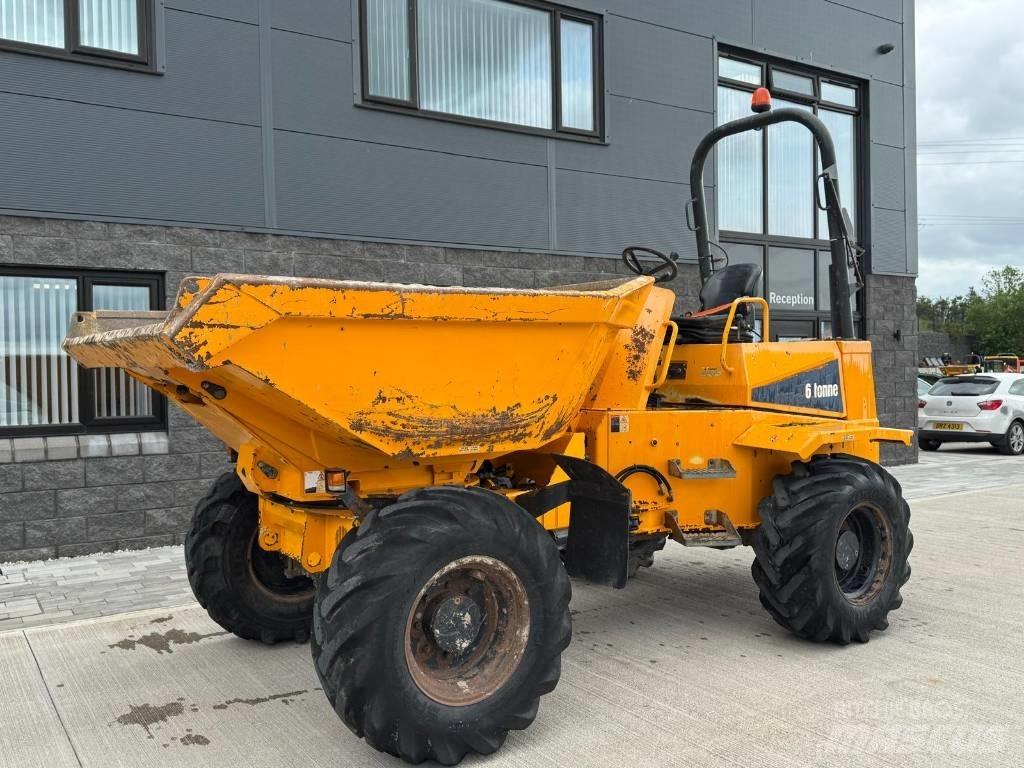 Thwaites MACH 2066 Minitractor de teren