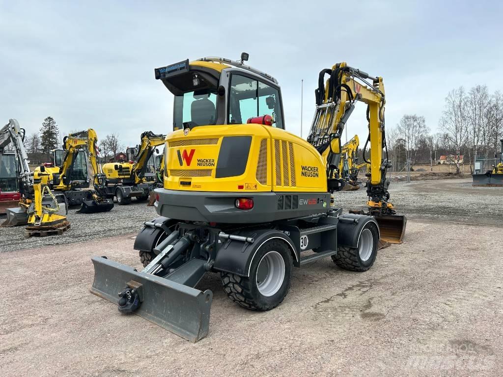 Wacker Neuson EW65 Excavatoare cu roti