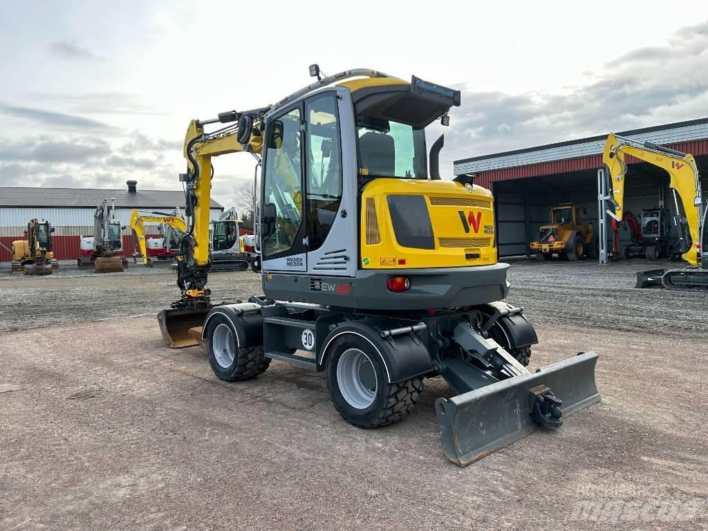 Wacker Neuson EW65 Excavatoare cu roti