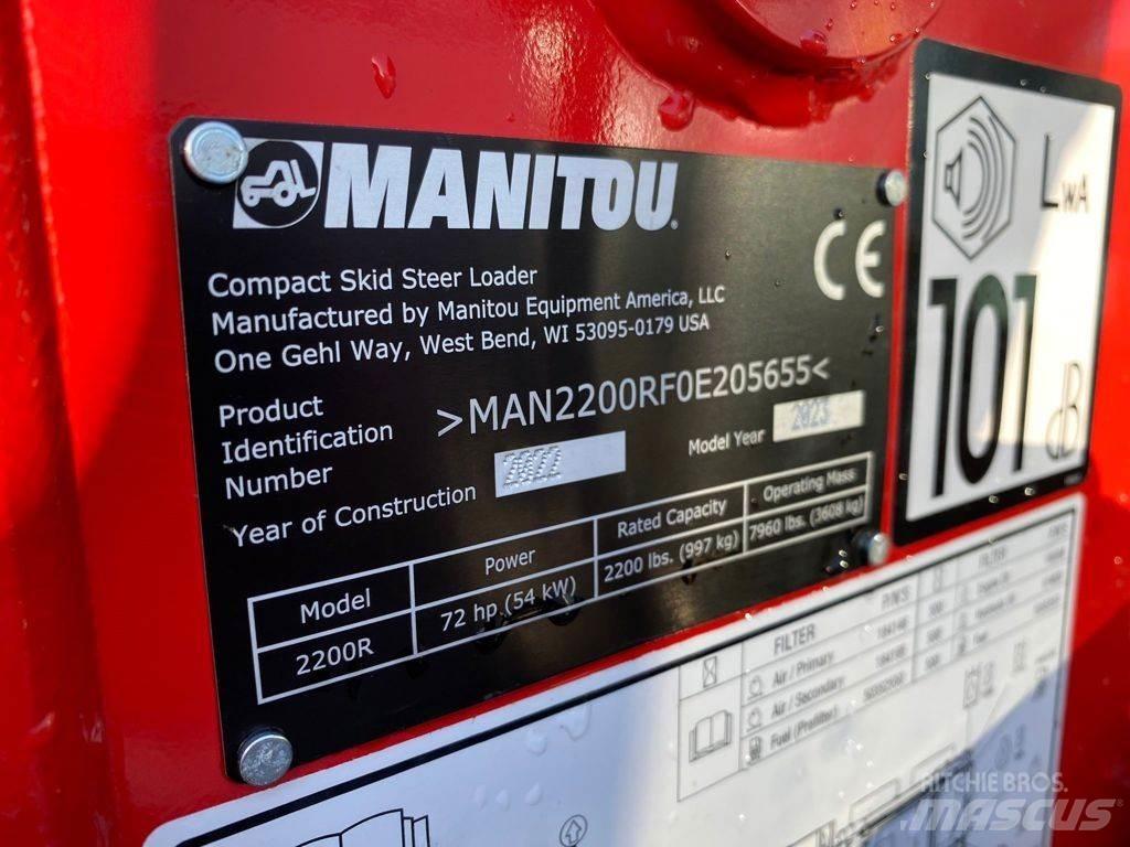 Manitou 2200R Mini incarcator