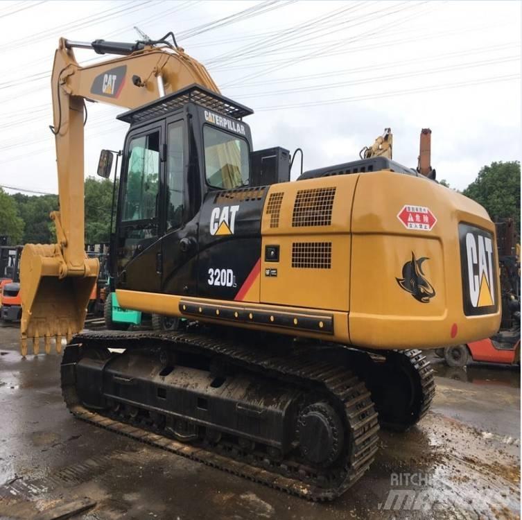 CAT 320D Excavatoare pe șenile
