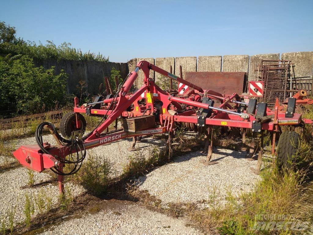 Horsch Terrano 5 FX Cultivatoare