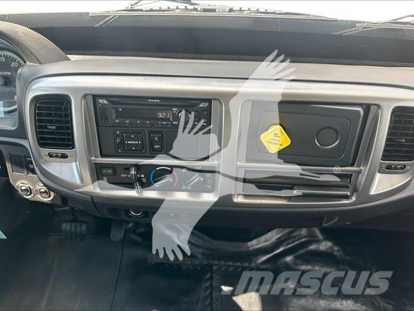 Hino 268A Utilaje construcții - Altele