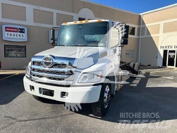 Hino L6 Camion cabina sasiu