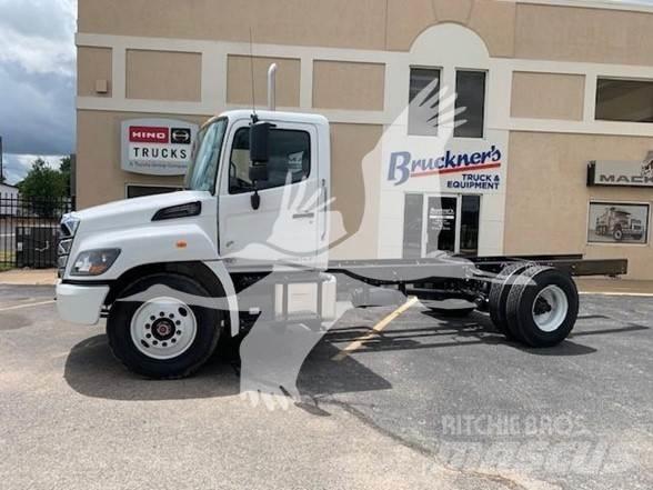 Hino L7 Autobasculanta
