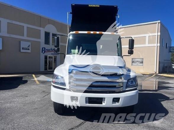 Hino L7 Autobasculanta