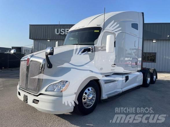 Kenworth T680 Autotractoare