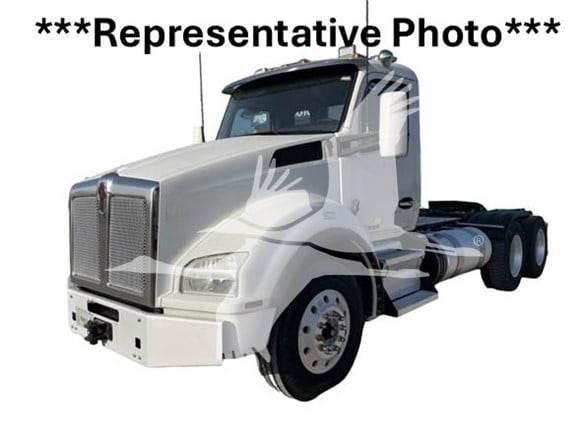 Kenworth T880 Autotractoare