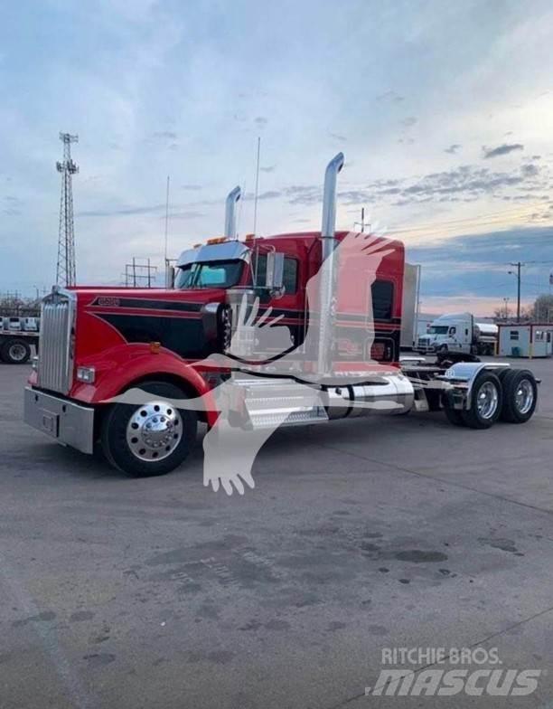 Kenworth W900 Autotractoare