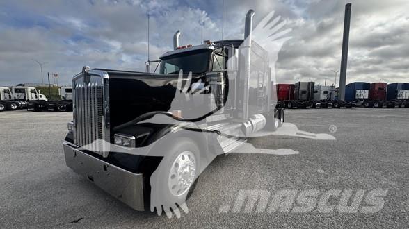 Kenworth W900 Autotractoare