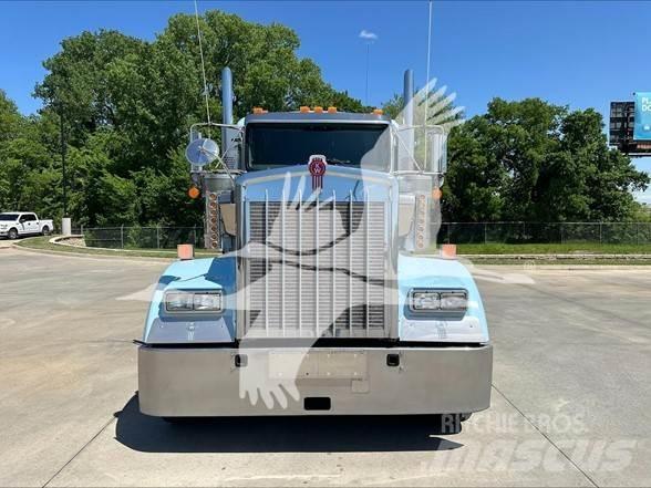Kenworth W900L Autotractoare