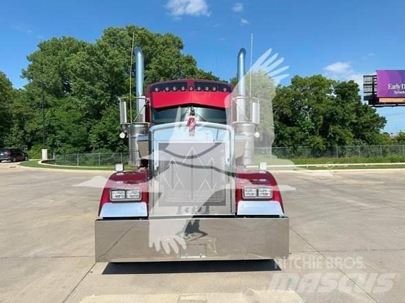Kenworth W900L Autotractoare