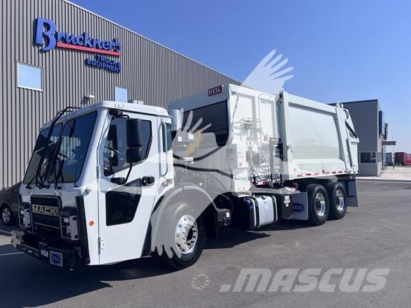 Mack LR64R Camion de deseuri