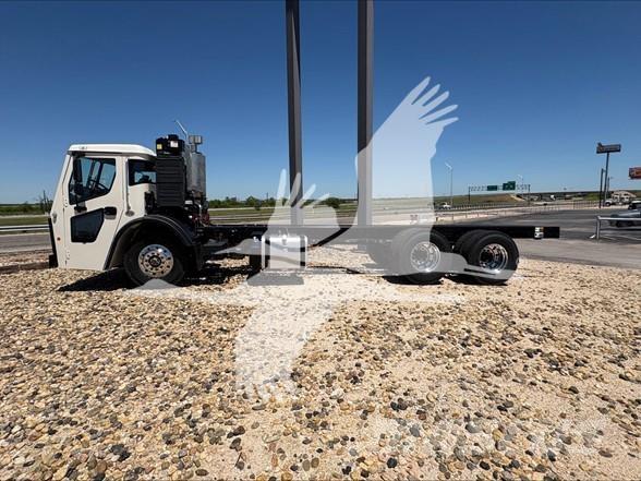 Mack LR64R Camion cabina sasiu