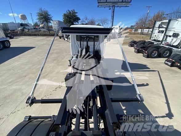 Mack MD6 Utilaje construcții - Altele