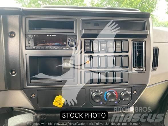 Mack MD6 Utilaje construcții - Altele