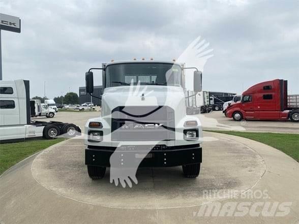 Mack MD6 Camioane platforma/prelata