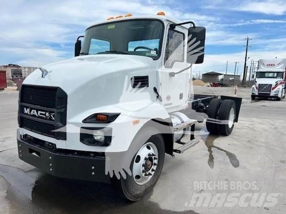 Mack MD6 Autobasculanta