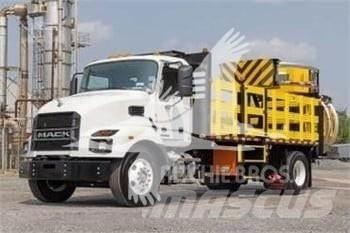 Mack MD6 Utilaje construcții - Altele