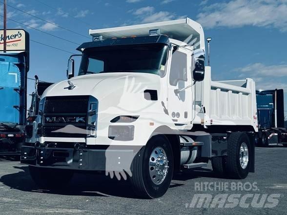 Mack MD6 Autobasculanta