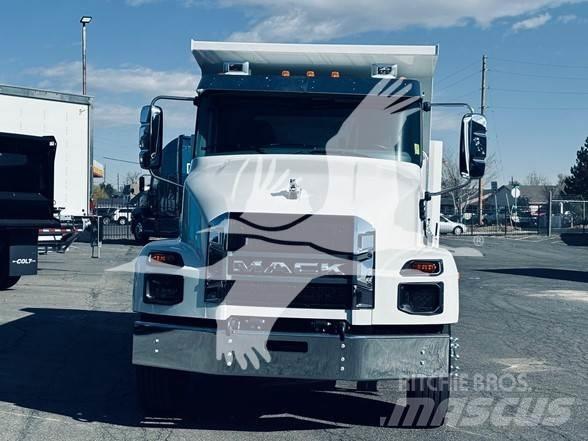 Mack MD6 Autobasculanta