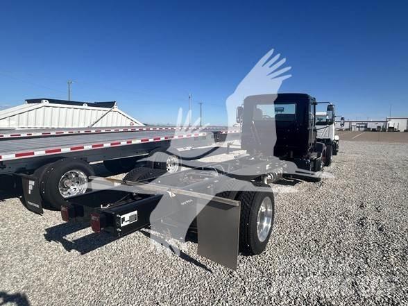 Mack MD6 Camion cabina sasiu