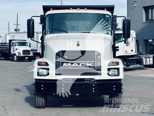 Mack MD6 Autobasculanta
