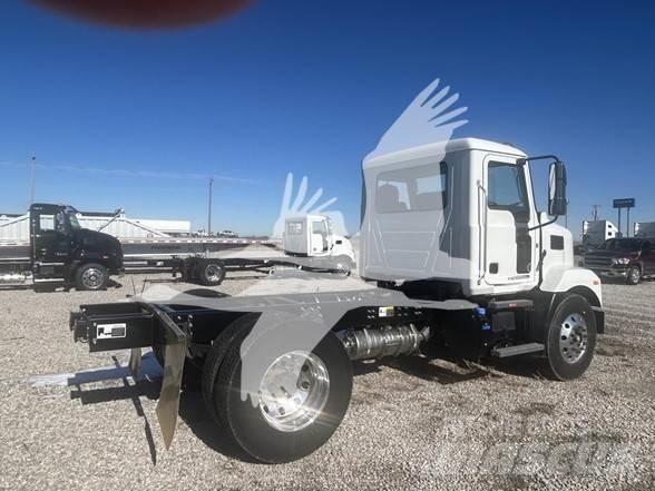 Mack MD6 Camion cabina sasiu