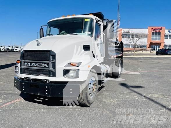 Mack MD6 Autobasculanta