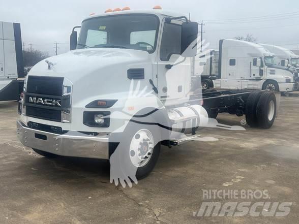 Mack MD6 Camion cabina sasiu