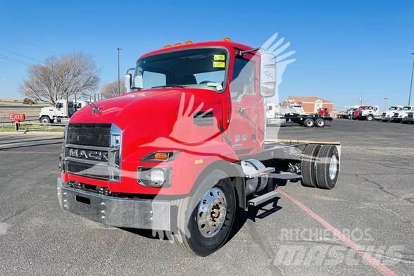 Mack MD6 Camion cabina sasiu