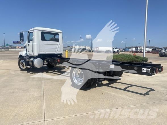 Mack MD6 Camion cabina sasiu