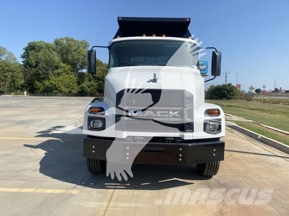 Mack MD6 Autobasculanta