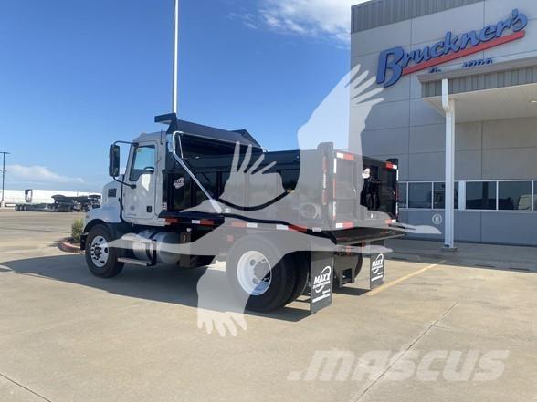 Mack MD6 Autobasculanta