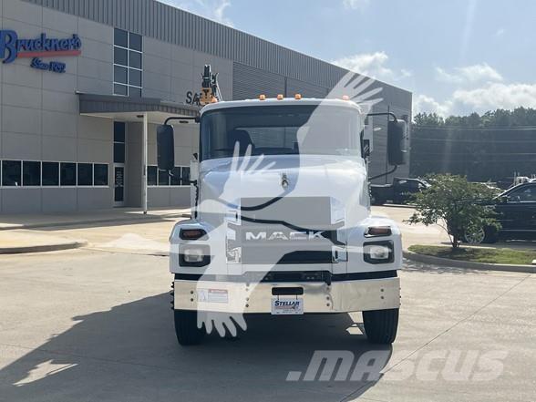 Mack MD6 Utilaje construcții - Altele