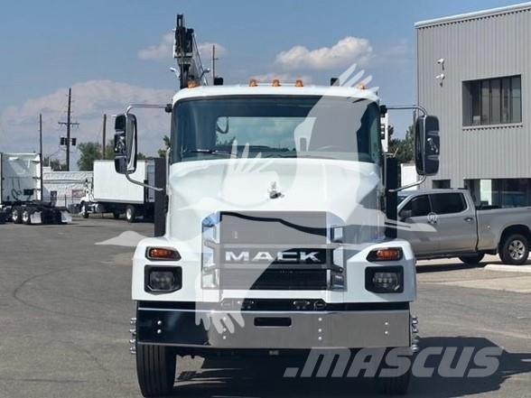 Mack MD6 Utilaje construcții - Altele
