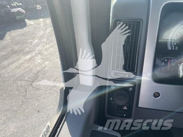 Mack MD6 Camion cabina sasiu