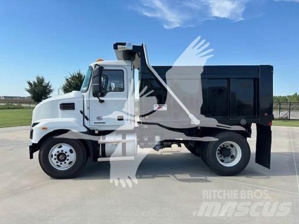 Mack MD7 Autobasculanta